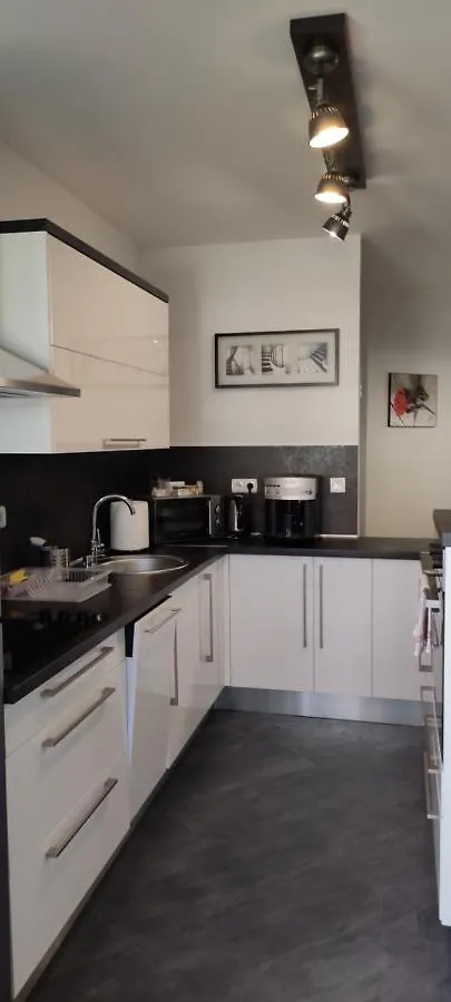 Ikon Apartman Hajduszoboszlo Apartment